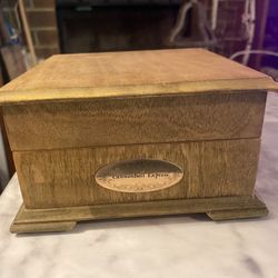 “Mr Christmas” Cannonball Express Animated Music Box