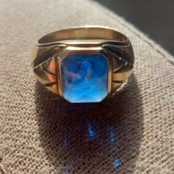 Gold Ring 10k READ DESCRIPTION 