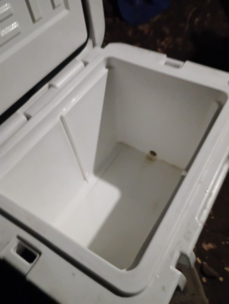 YETI Tundra 65 Hard Cooler
