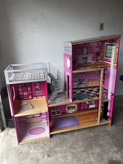 Doll House