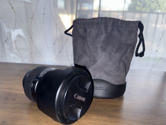 Canon Zoom Lens EF 24-105 mm