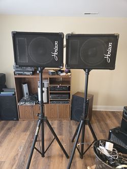 Very Nice Set Of "Horizon" Monitor Wedge Speakers And Stands."CHECK OUT MY PAGE FOR MORE DEALS "