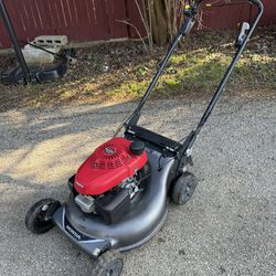 Honda Lawn MowerTWIN=BLADE 3-in-1 Sistem GCV 160 Self-propelled With Blade Stop System
