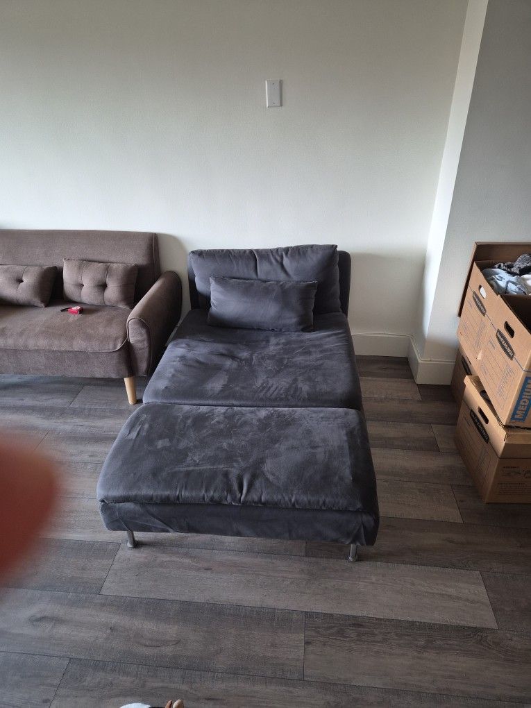 Lounge Chair