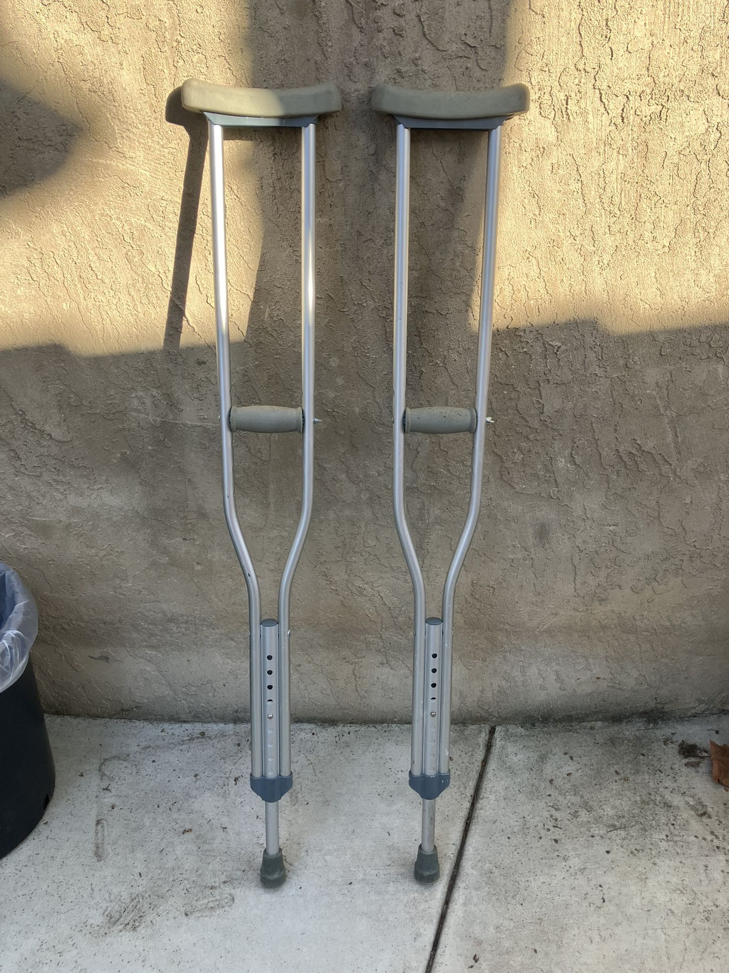 Crutches