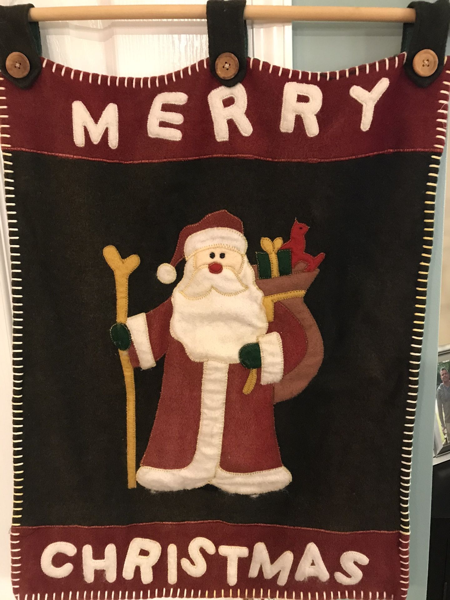 Felt door decor with Santa