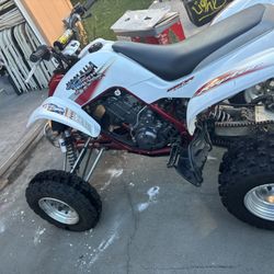 Yamaha Raptor 660r 