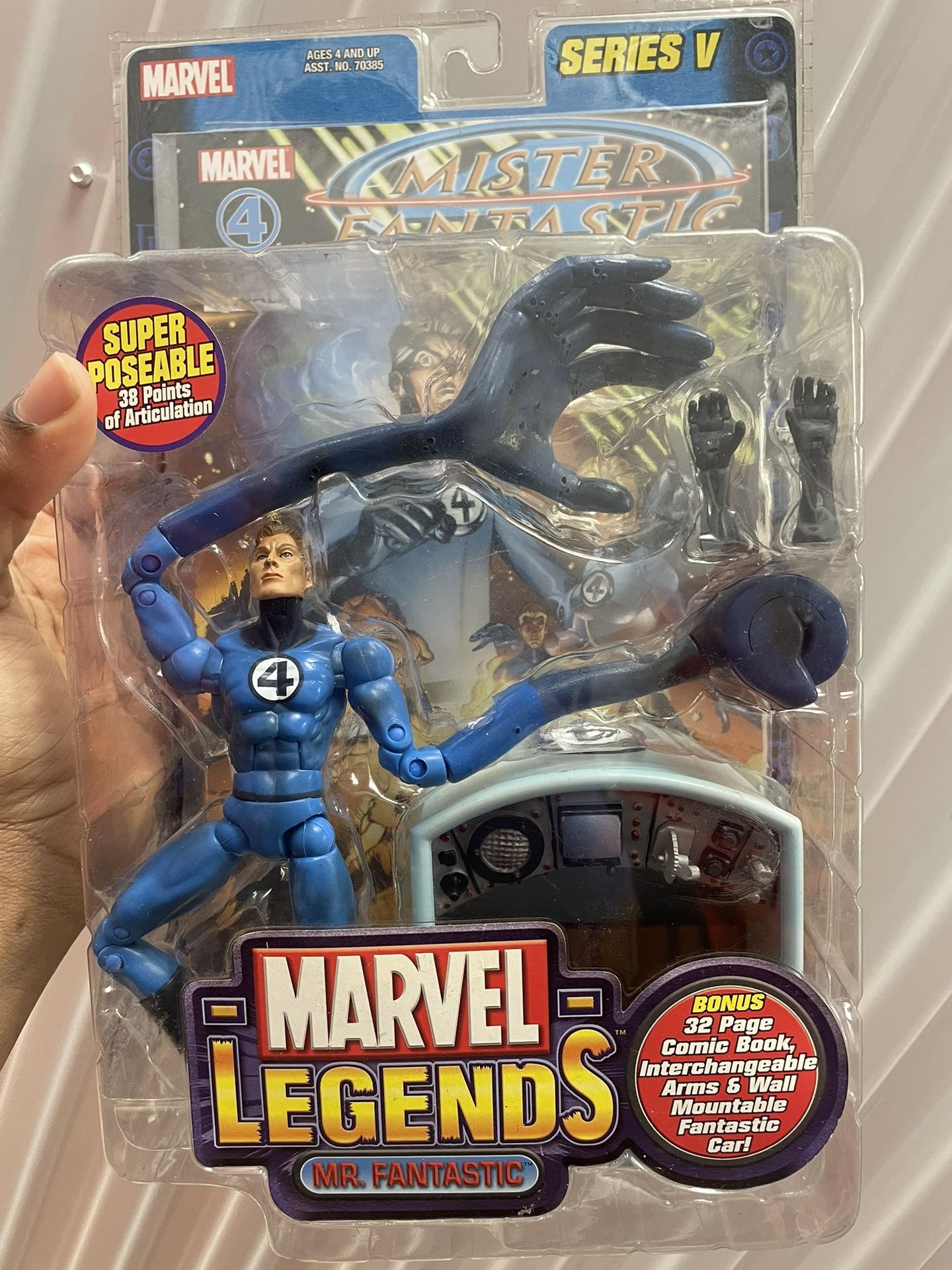 Toy Biz - Marvel Legends - MR. FANTASTIC figure - NEW - series V - 2003