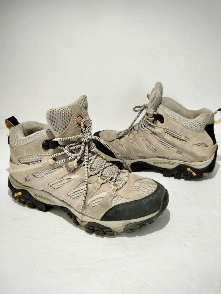 Merrell Continuum Air Cushioned Women's Taupe Moab Hiking Boots Sz 8.5