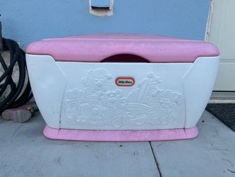 Large Vintage Victorian Little Tikes Pink Toy Chest