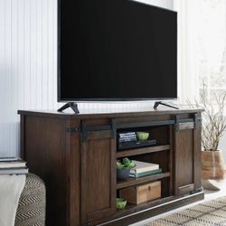 Budmore 70” Tv Stand