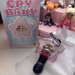 Cry Baby Shiny Shiny Luminous pendant Shiny Model