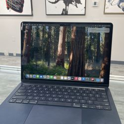MacBook Air (M2) For Sale