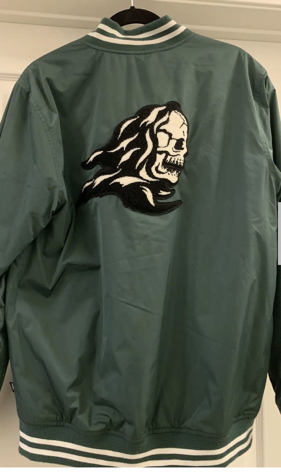 Vans sixty sixers green varsity skull jacket