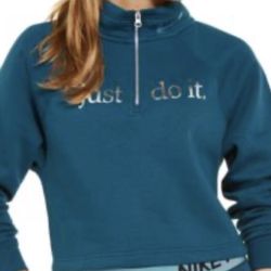 Nike Sweater Size Medium Like New 