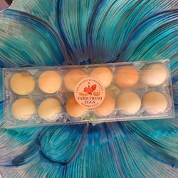 FRESH CAGE FREE ORGANIC EGGS 🥚🥚🥚