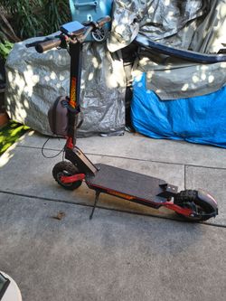 Electric scooter