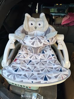 BBy sit me up floor chair