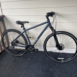 Co-op CTY 2.1 Hybrid Bike 