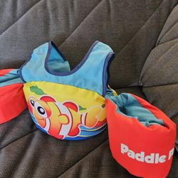 NEMO PADDLE PALS SWIM VEST, LIKE NEW