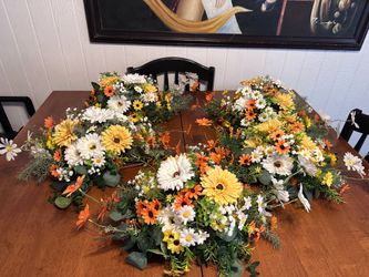 10 Daisy Floral Table Centerpieces / Wedding Anniversary Quinceañera Party Decor