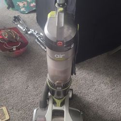 Air Steerable Vacuum