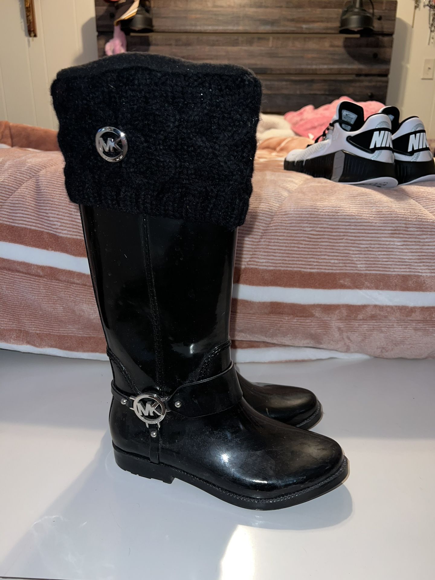 Michael Kors Rain Boots Black Size 8