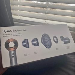 Dyson air wrap copper colorway