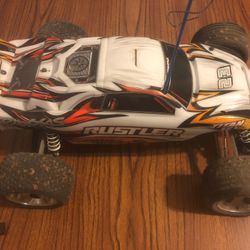 Traxxas Rustler RC Car