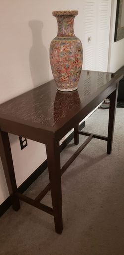 Wall table