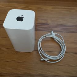 Apple Airport Extreme WiFi Router