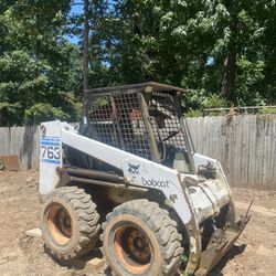 2001 Bobcat 763 $5,000