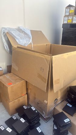 Gaylord And Boxes Huntington Beach Area Going For Cheap Send Me Offer