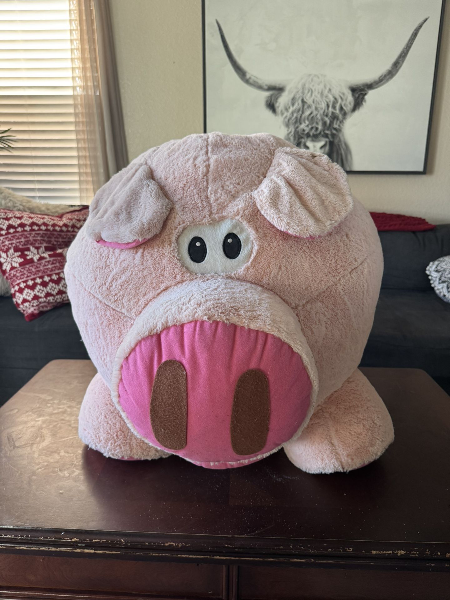 Big T Toys Giant Stuffed Pig