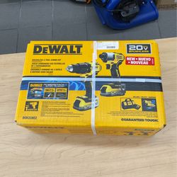 Brand New Dewalt Two Tool Combo Kit 