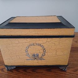 Jewelry / Novelty Box