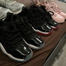 Jordan’s , mcm bag , Burberry slides ( AUTHENTIC) 