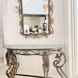 Entrance Table And Mirror Excellent Condition