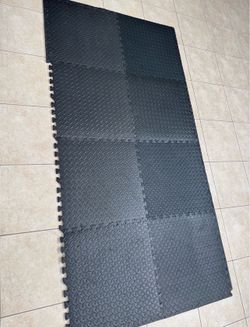 Foam Flooring Tiles (17) of them 24” square tiles