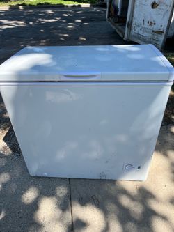 Deep freezer white electric