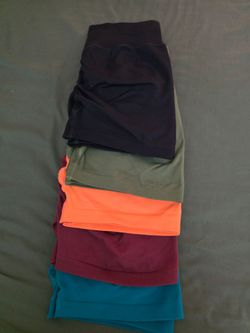 Scrunch Butt Shorts Bundle of 5 - Size Medium