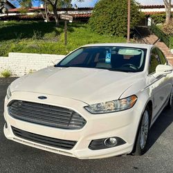 White 2016 For Fusion