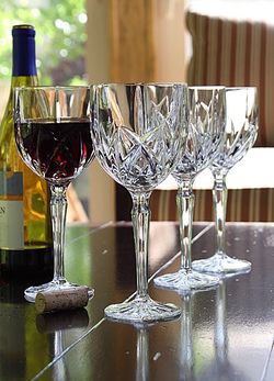 New in Box - Waterford - Made in Germany - Crystal Wine Glasses x 4 - retails for $100