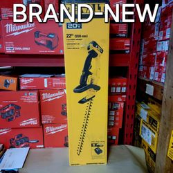 DEWALT
20V MAX 22 in. Cordless Battery Powered Hedge Trimmer Kit with (1) 5 Ah Battery & Charger