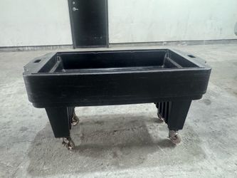 Black cambro salad bar
