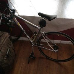 Giant Road bicycle 