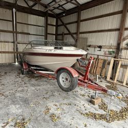 1999 Larson Ski Fish Boat 