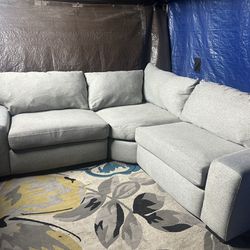 92 x 92 gray couch good condition Claim we sell all the time delivery extra 50 local