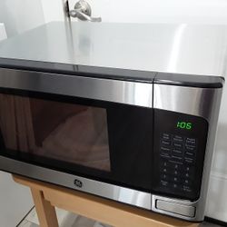 Microwave 950 Watts 