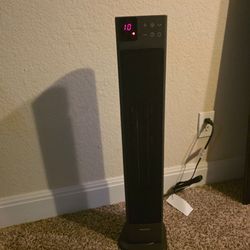 Pelonis Black Tower Space Heater